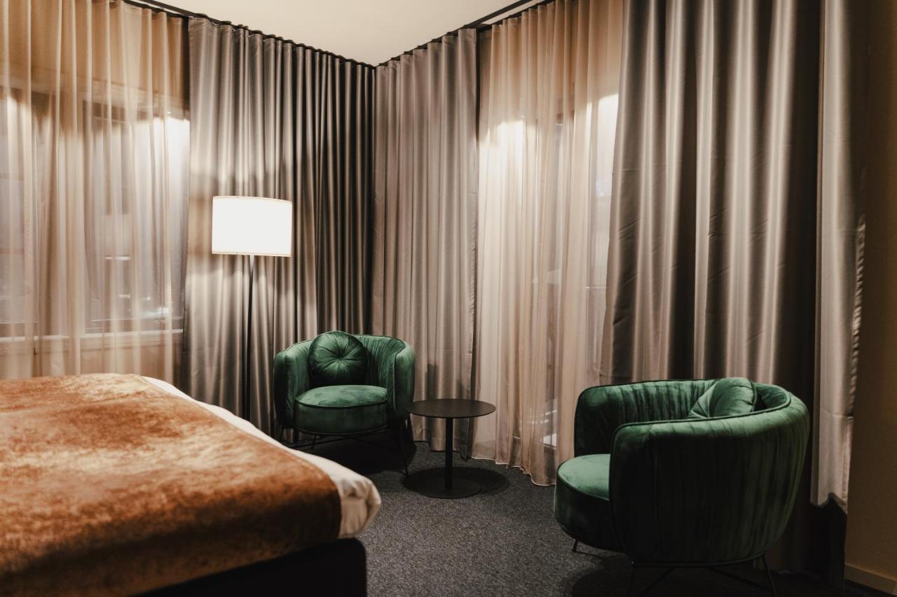 Hotell Viktors Селен Екстер'єр фото