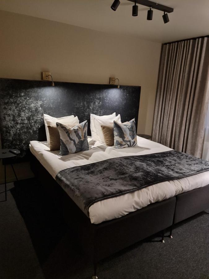 Hotell Viktors Селен Екстер'єр фото